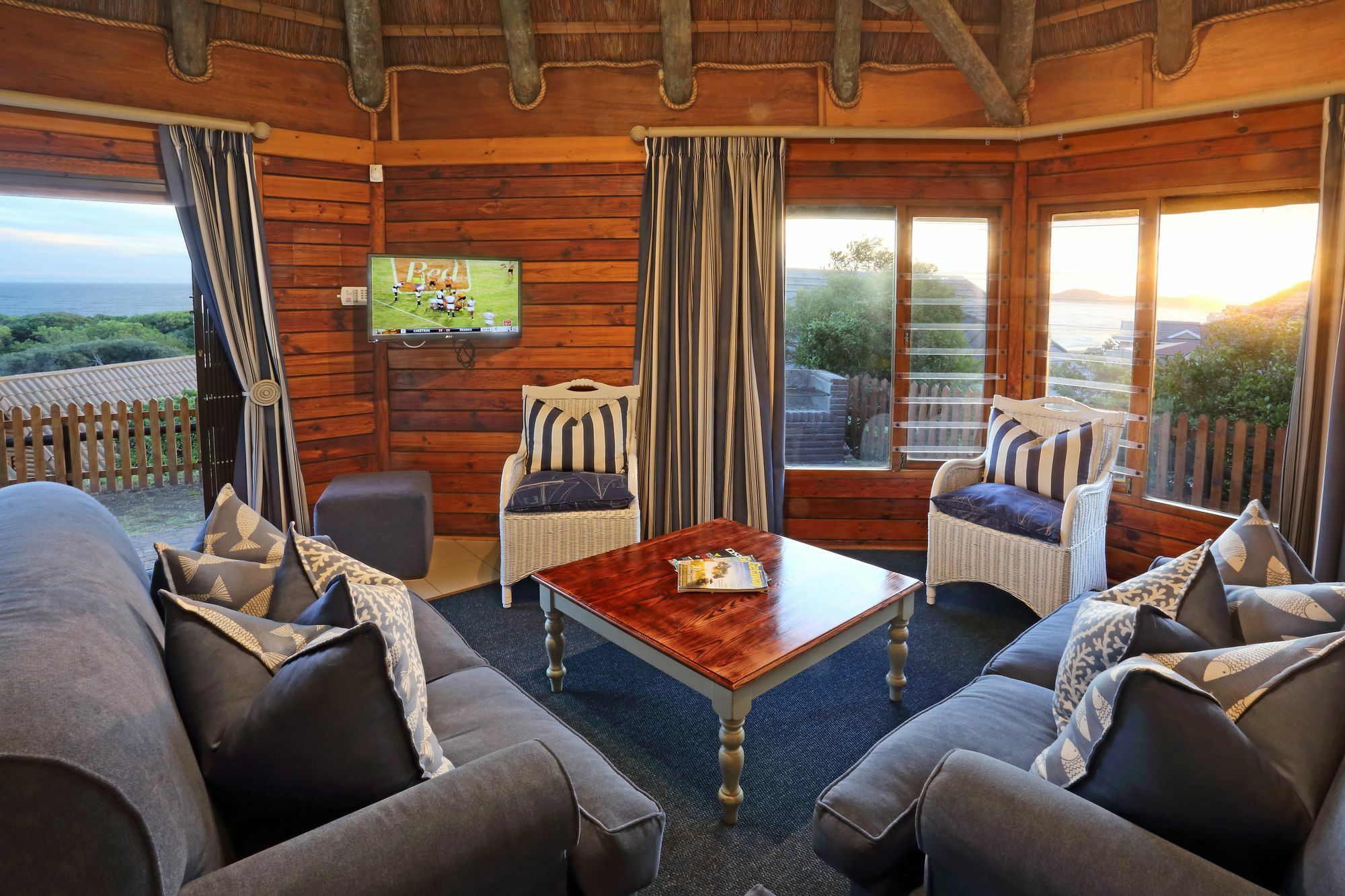 Brenton On Sea Cottages Экстерьер фото